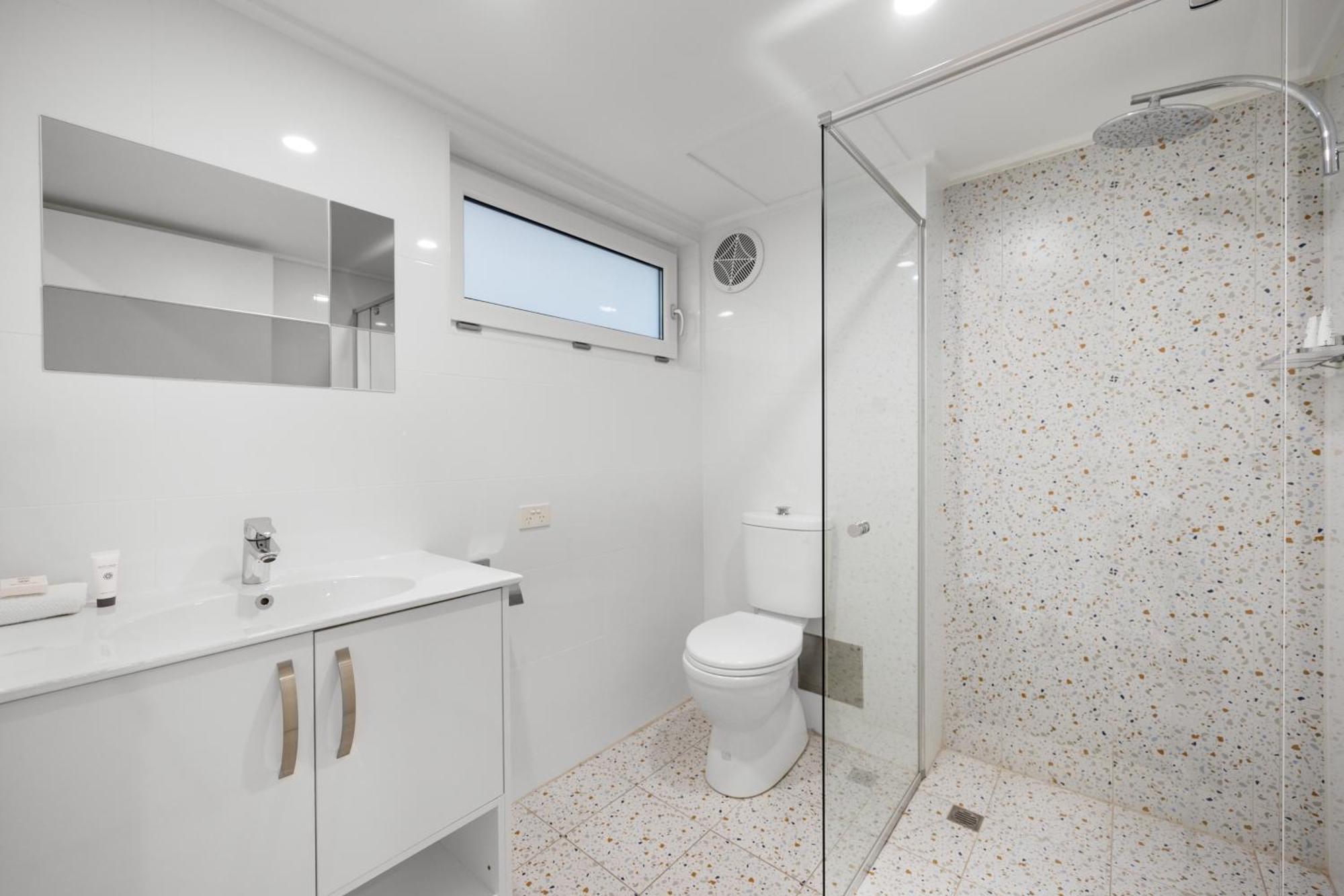 Best Western Adelaide Airport エクステリア 写真