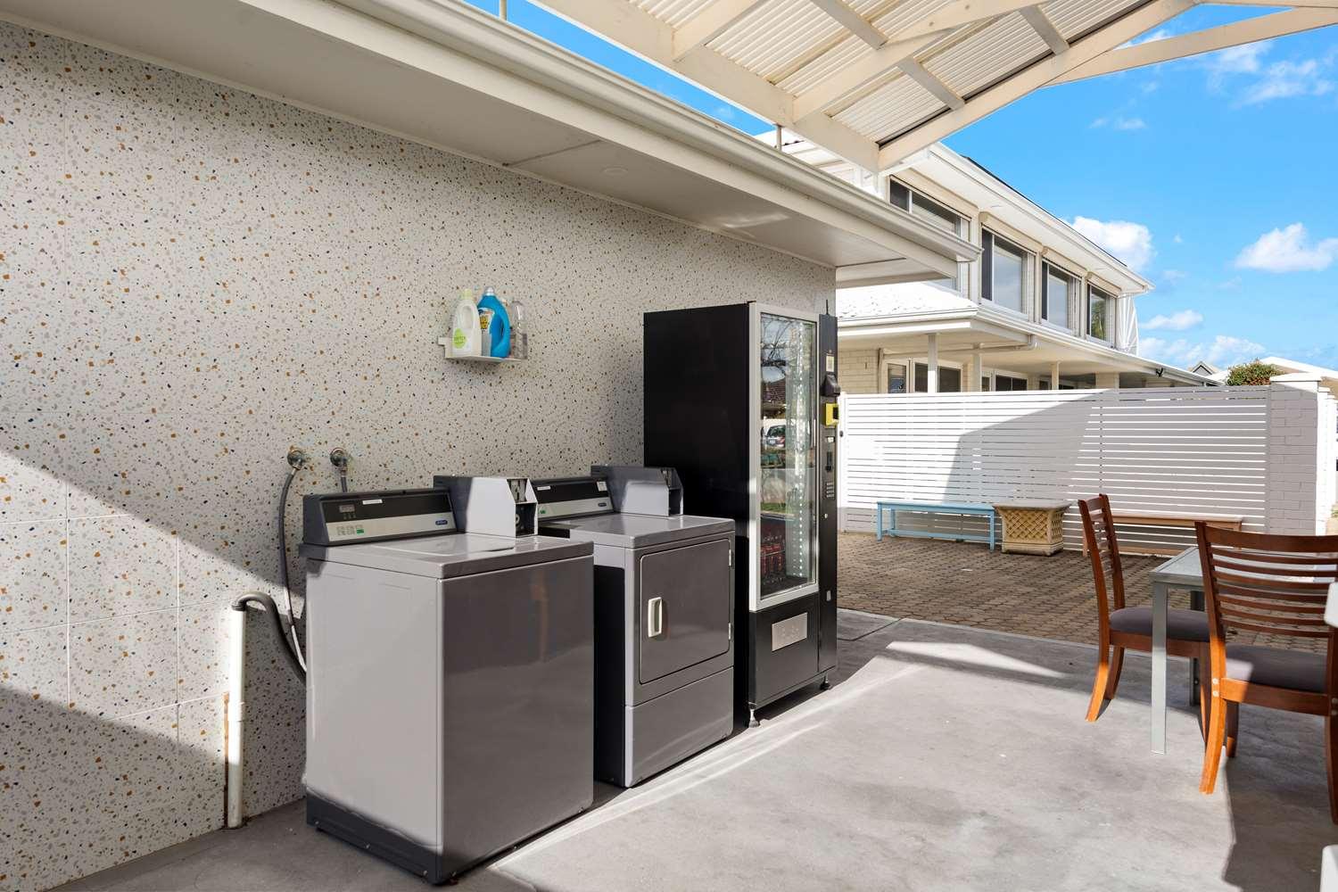 Best Western Adelaide Airport エクステリア 写真